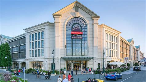 designer outlet salzburg.